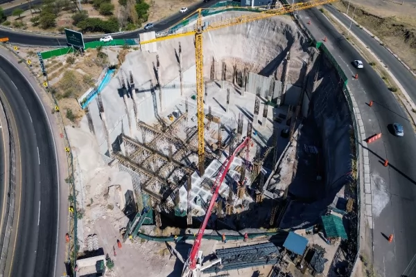 Renta de Grúas Torre en el Proyecto District